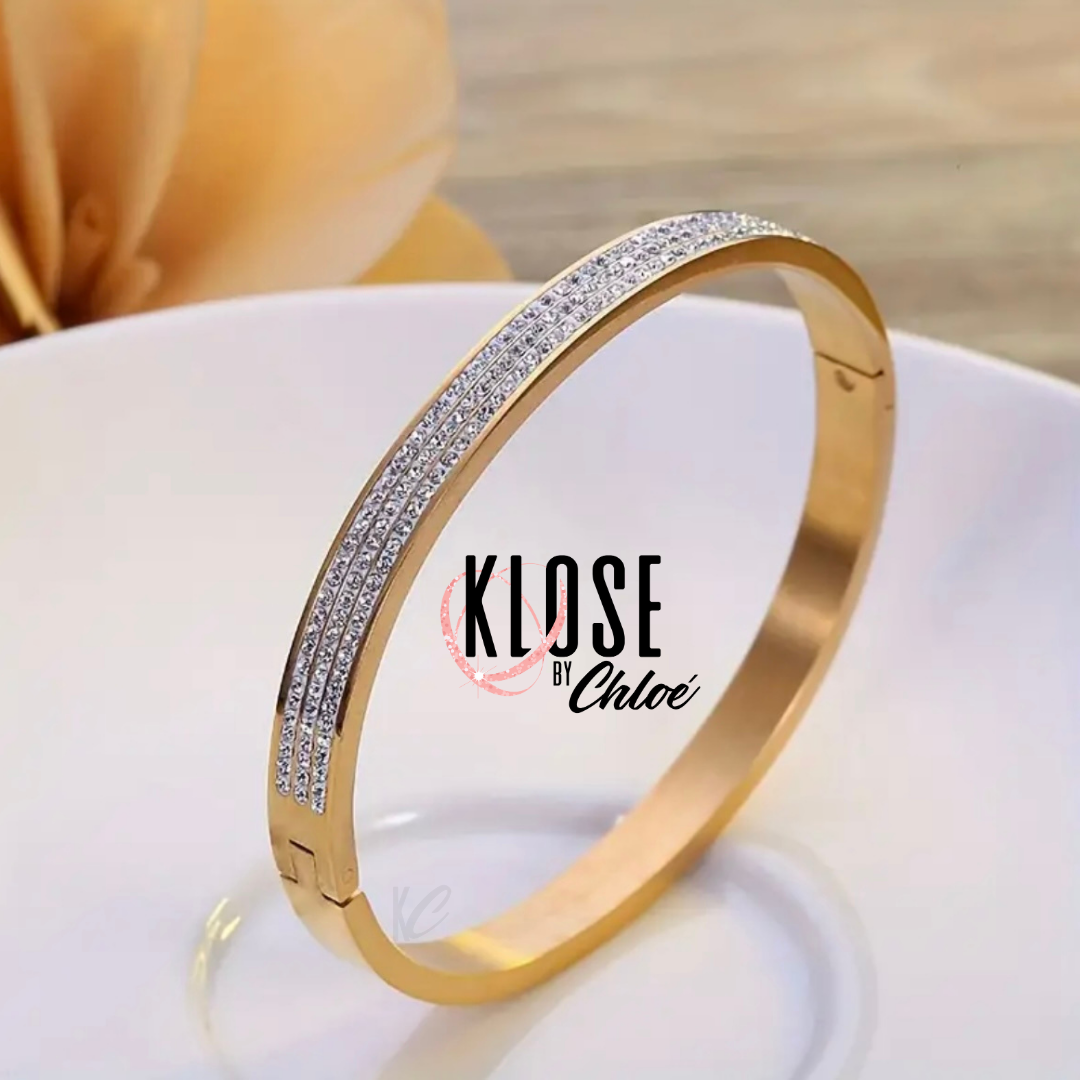 SHERONE  Half Diamond Bangle