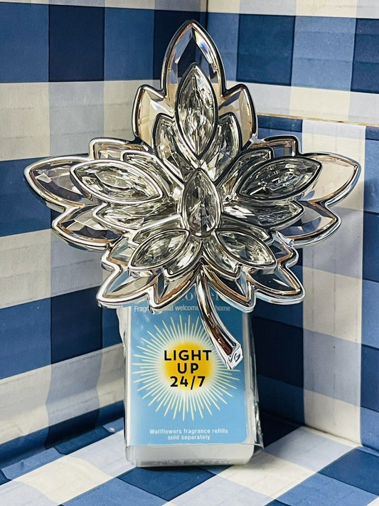 Modern Maple Leaf Wallflowers Nightlight Plug